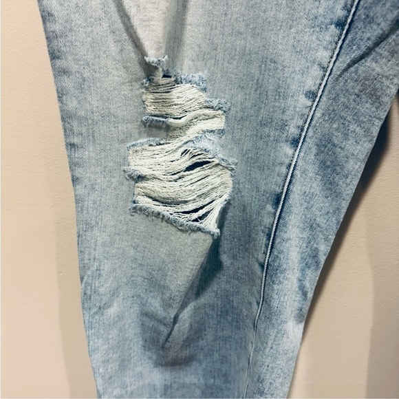 WJ2. NWT DL1961 Plus Size Pattie Straight High Rise Vintage Ankle Jeans ⦠- Picture 3 of 9